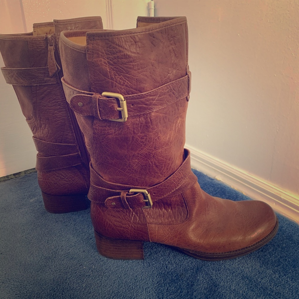 Naya Leather Boots